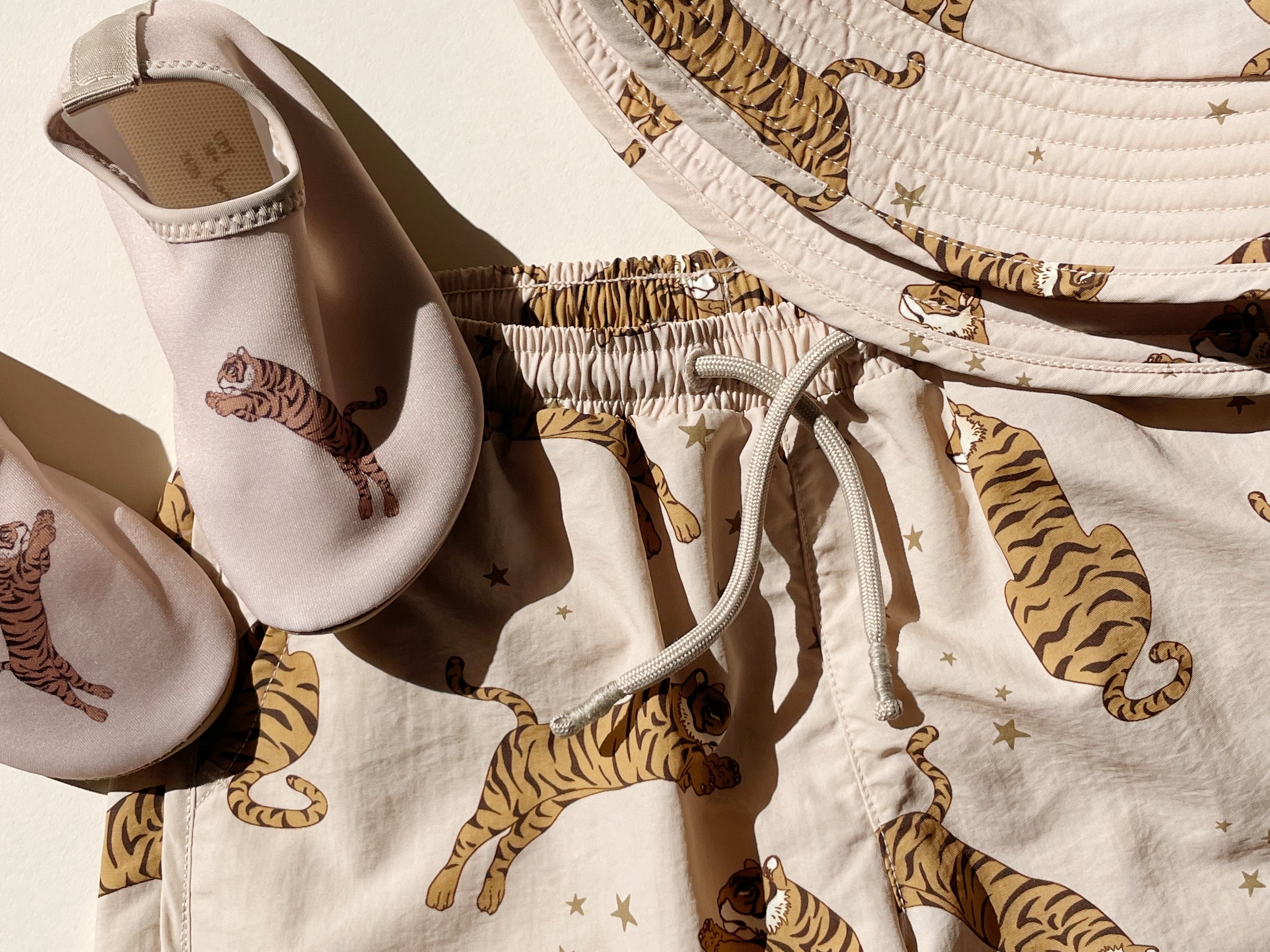 Konges Sløjd A/S UV SWIMHATS tiger