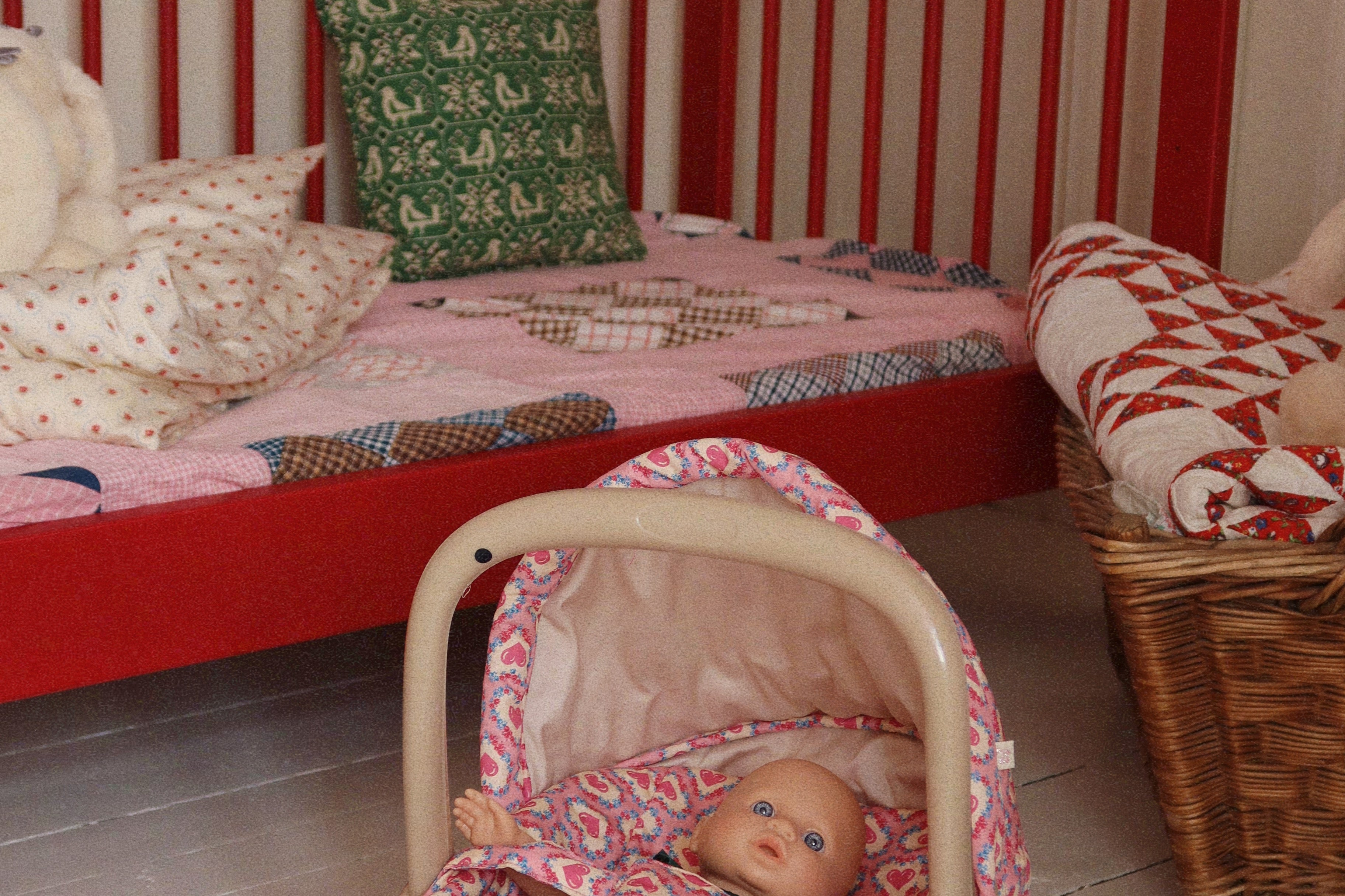 Konges Sløjd A/S DOLL ESSENTIALS fraise dot