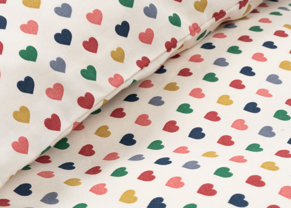 Konges Sløjd A/S BABY BEDDING coeur coloré