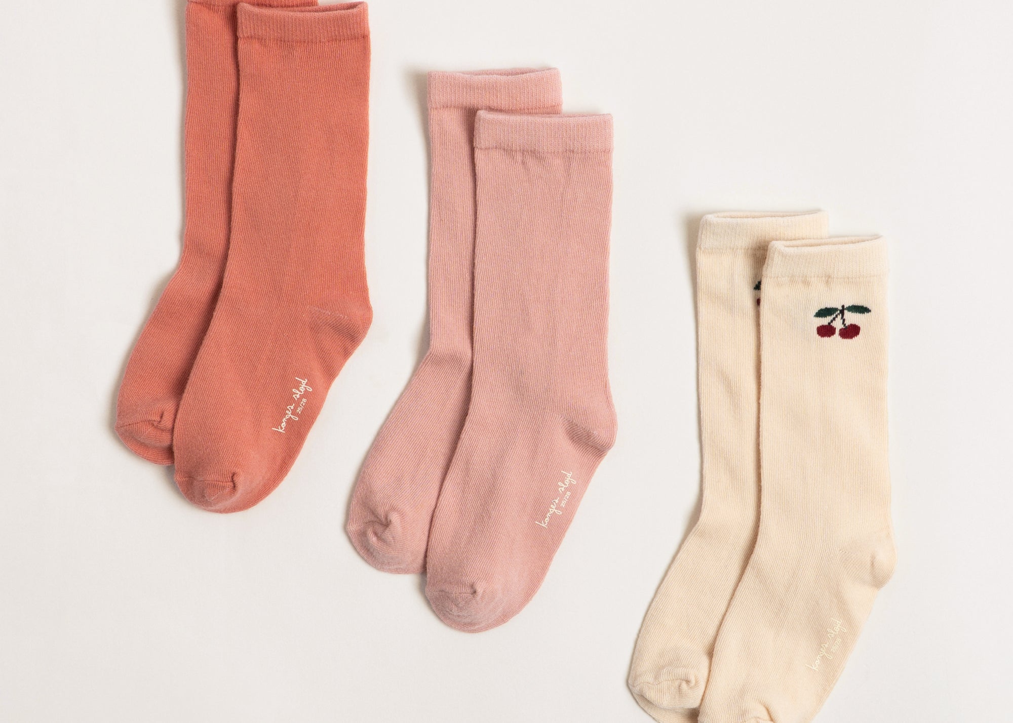 Konges Sløjd A/S SOCKS cherry mix